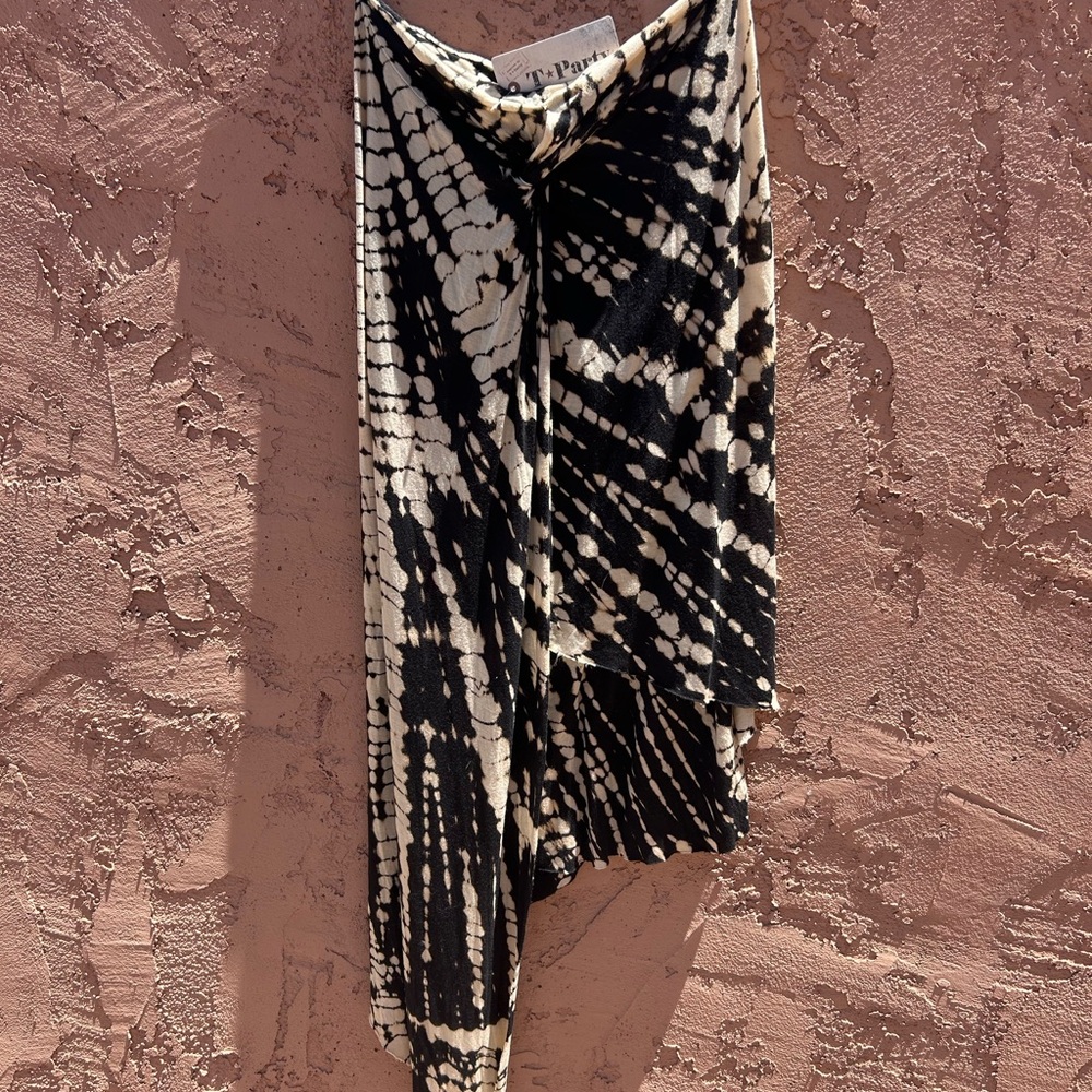 Black and Cream Tie-Dye Strapless Dress